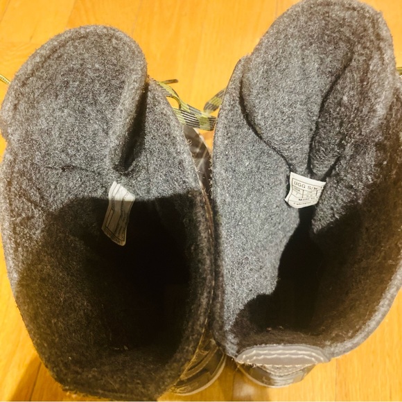 Ugg Baroness SNOW BOOTS - Picture 11 of 15